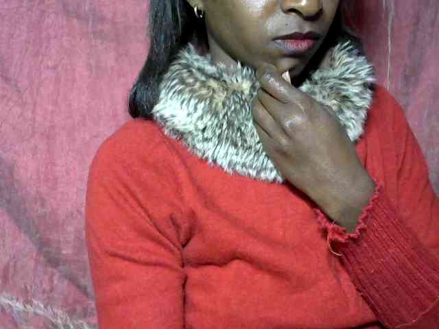 Tinah24 webcam