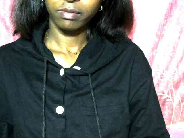 Tinah24 webcam