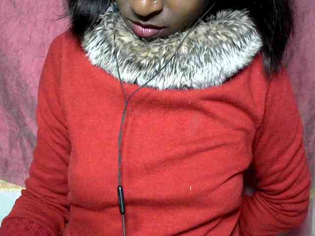 Tinah24 webcam
