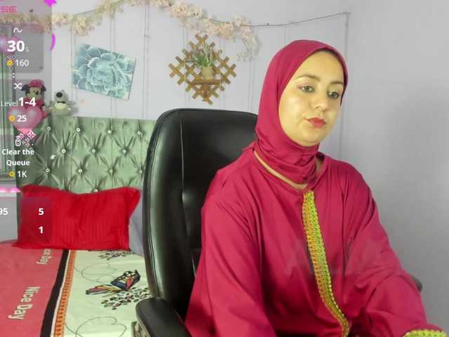 BadraSaadi's BongaCams show and profile