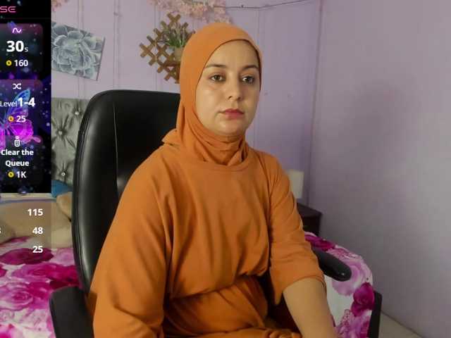 BadraSaadi's BongaCams show and profile