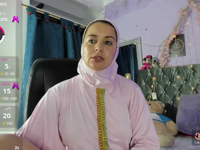  BadraSaadi chat room