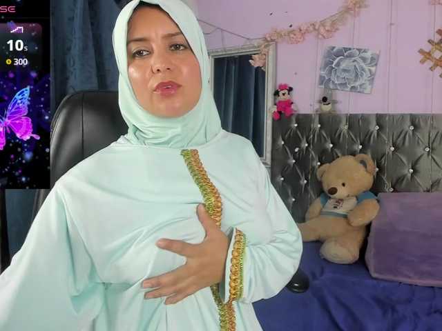 BadraSaadi's BongaCams show and profile