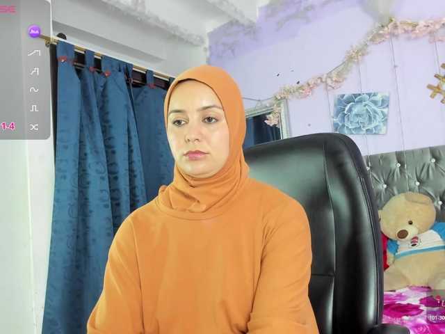 BadraSaadi's BongaCams show and profile