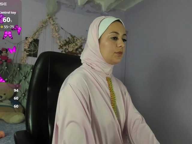 BadraSaadi's BongaCams show and profile