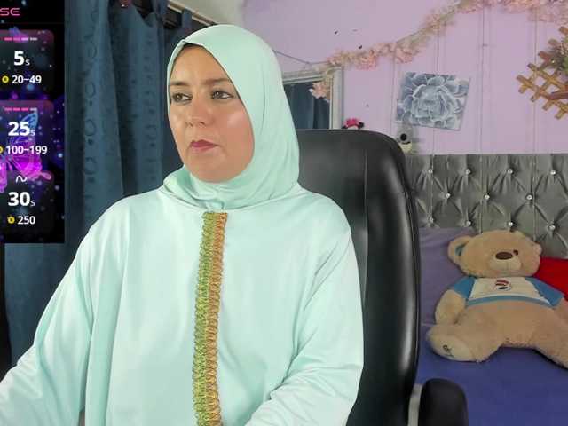 BadraSaadi's BongaCams show and profile