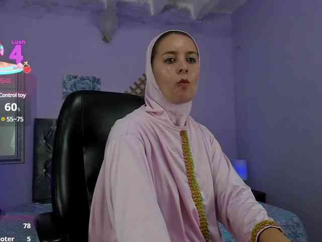 BadraSaadi webcam
