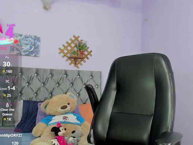 BadraSaadi webcam