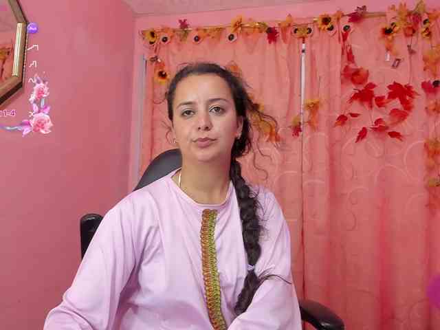 BadraSaadi webcam