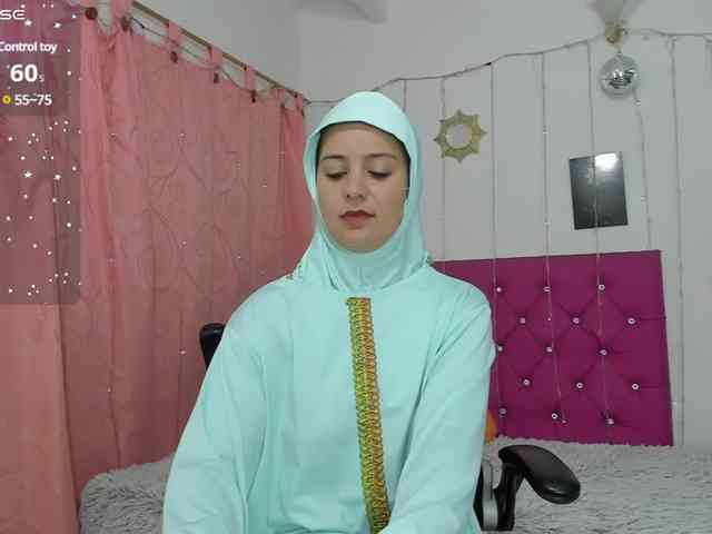 BadraSaadi webcam