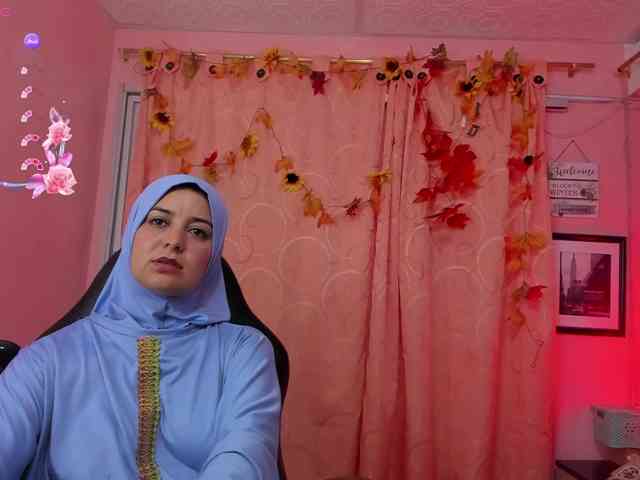 BadraSaadi Live Webcam on BongaCams