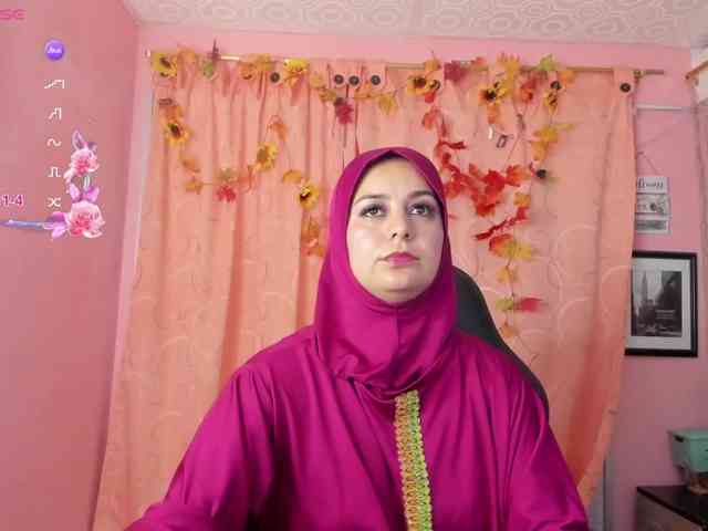 BadraSaadi webcam