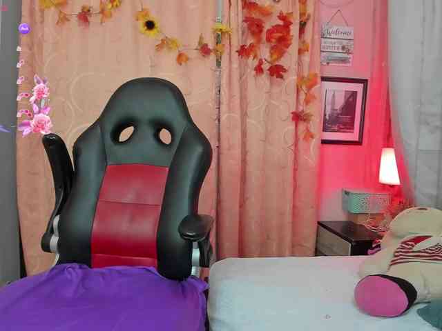 BadraSaadi webcam
