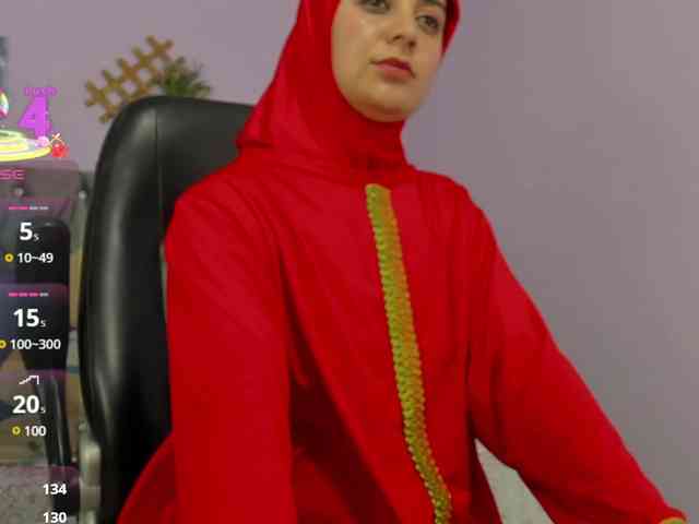 nude amateur webcam BadraSaadi