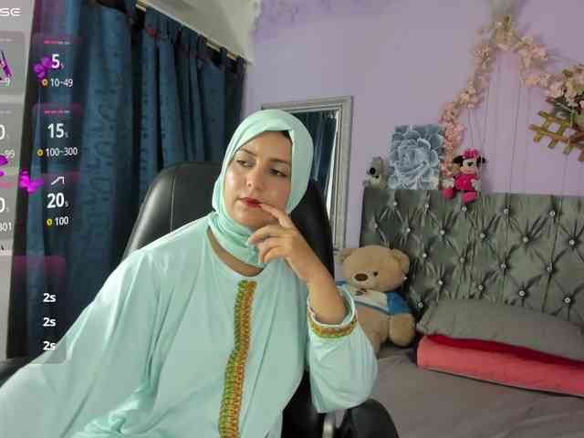 BadraSaadi webcam