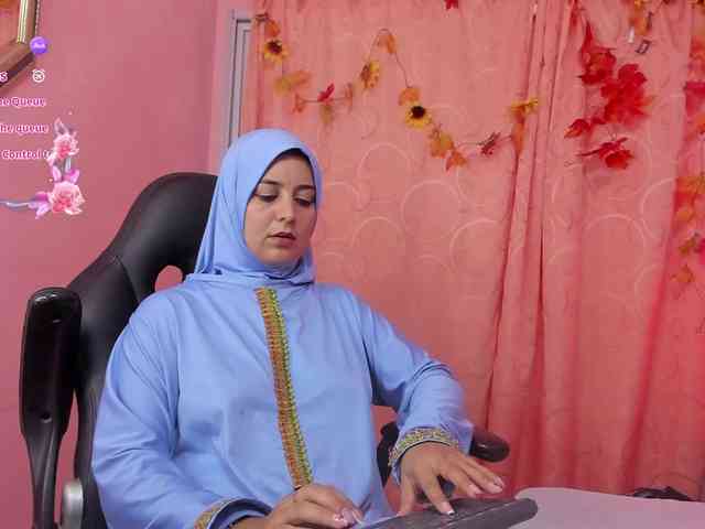 BadraSaadi webcam