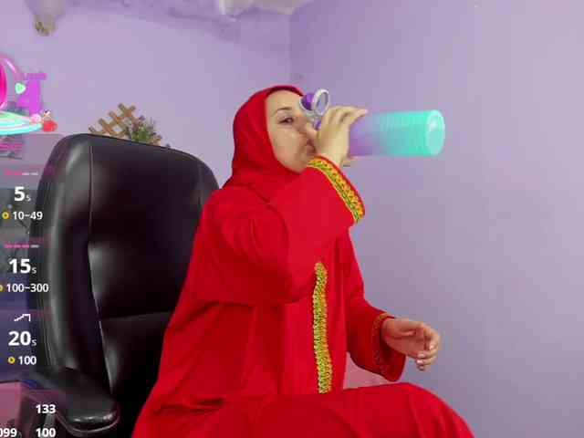 BadraSaadi webcam