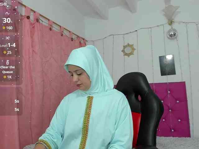 BadraSaadi webcam