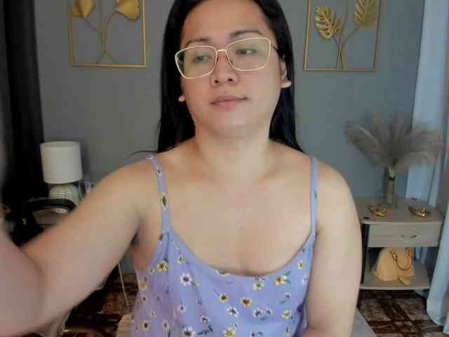 LevyMcGarden Live Webcam on BongaCams