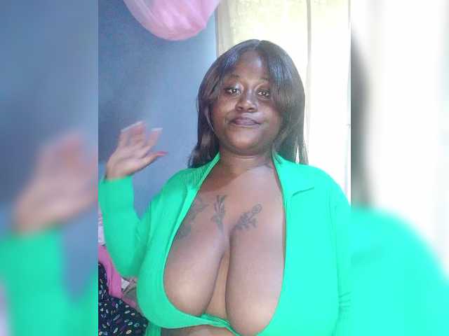 Milkshakebby2's BongaCams show and profile