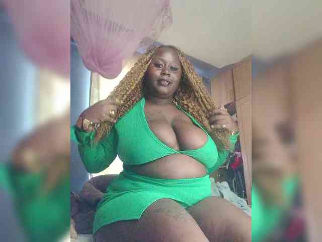 Milkshakebby2 webcam