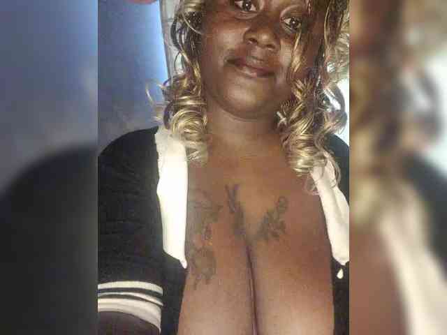 Milkshakebby2 webcam