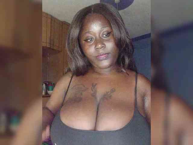 Milkshakebby2 webcam