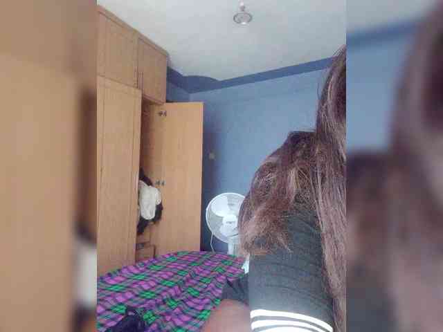 Milkshakebby2 webcam