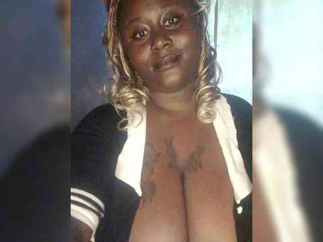 Milkshakebby2 webcam