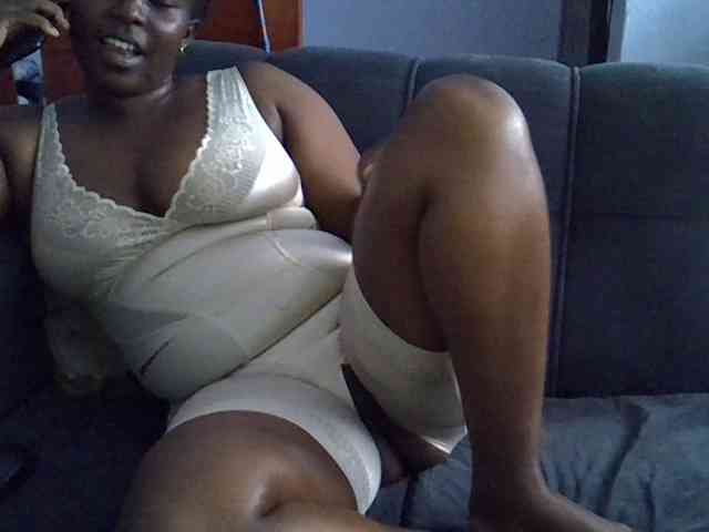 Sweetcandy75 webcam