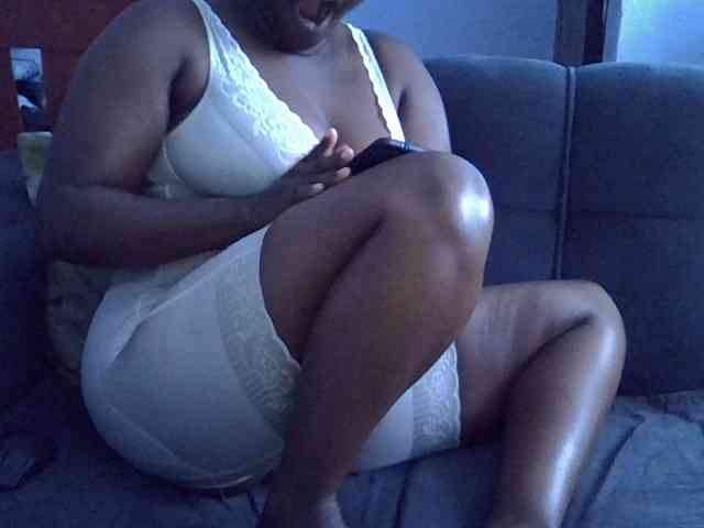 Sweetcandy75 webcam