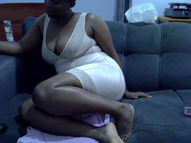 Sweetcandy75 webcam