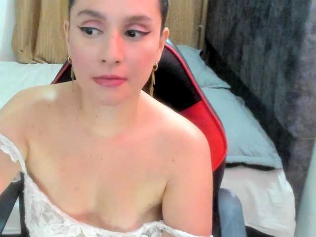 pantheisa's BongaCams show and profile