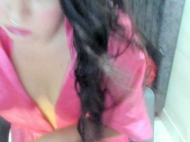 pantheisa's BongaCams show and profile