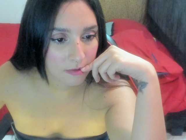 pantheisa's BongaCams show and profile