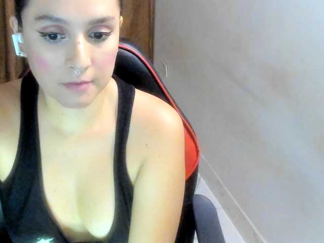 pantheisa's BongaCams show and profile
