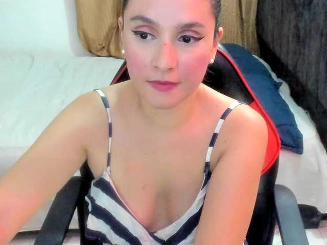 pantheisa's BongaCams show and profile