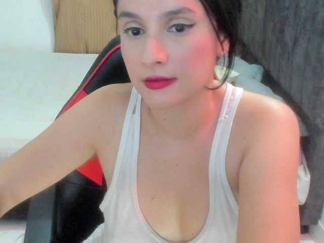 pantheisa's BongaCams show and profile