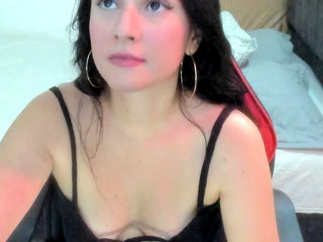 pantheisa's BongaCams show and profile