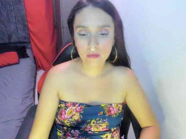 pantheisa Live Webcam on BongaCams