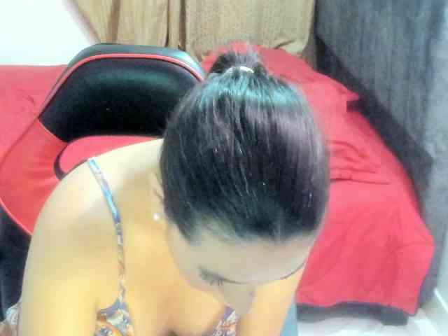 pantheisa Live Webcam on BongaCams