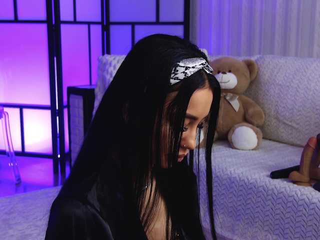 OnlyXandra7's BongaCams show and profile