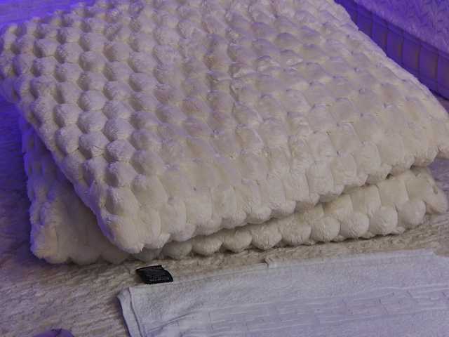 OnlyXandra7's BongaCams show and profile