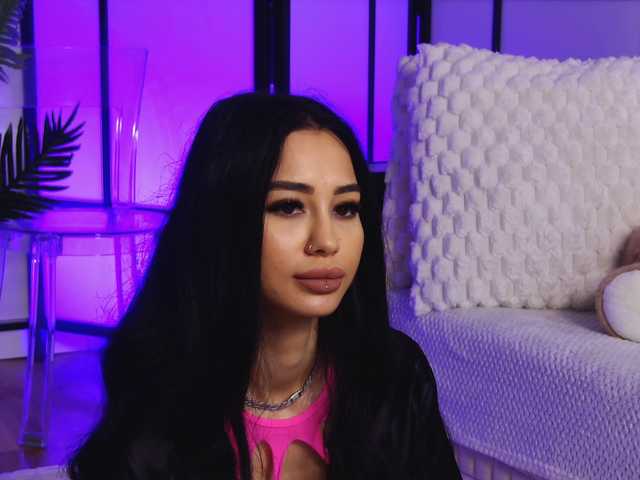 OnlyXandra7's BongaCams show and profile