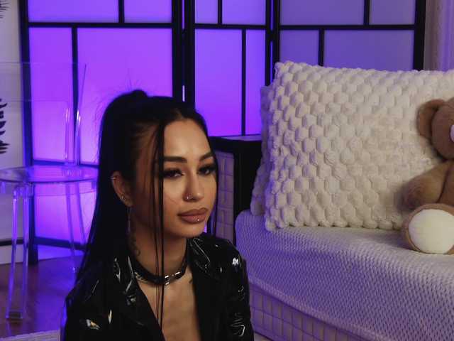 OnlyXandra7's BongaCams show and profile