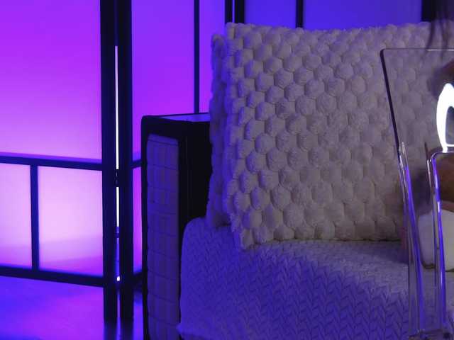 OnlyXandra7's BongaCams show and profile