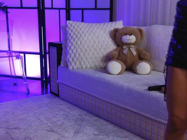 OnlyXandra7's BongaCams show and profile