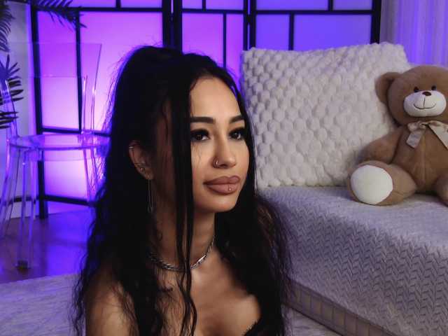 OnlyXandra7's BongaCams show and profile