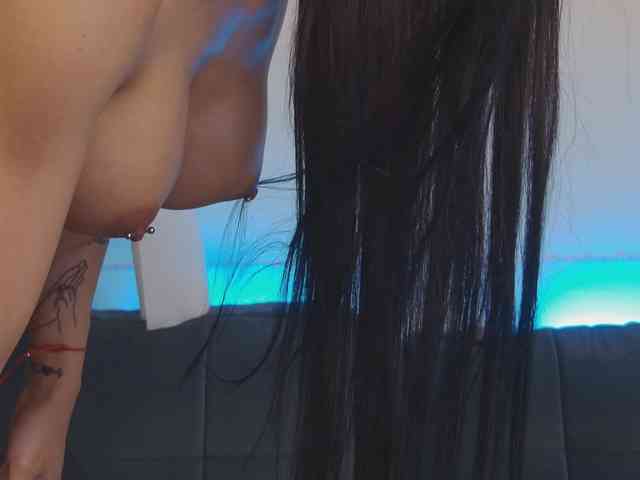 striptease web cam OnlyXandra7