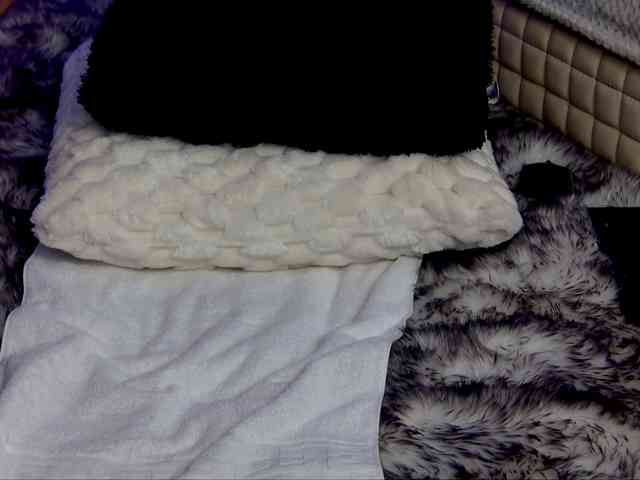 OnlyXandra7 webcam